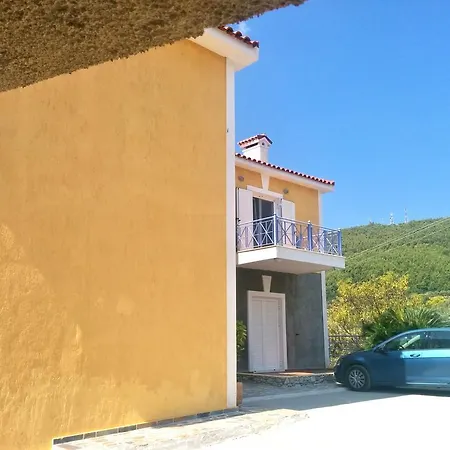 Marion * Skiathos-Stadt