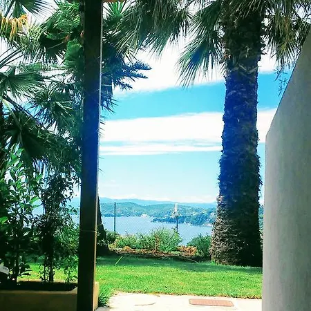 Apartment Marion Skiathos-Stadt